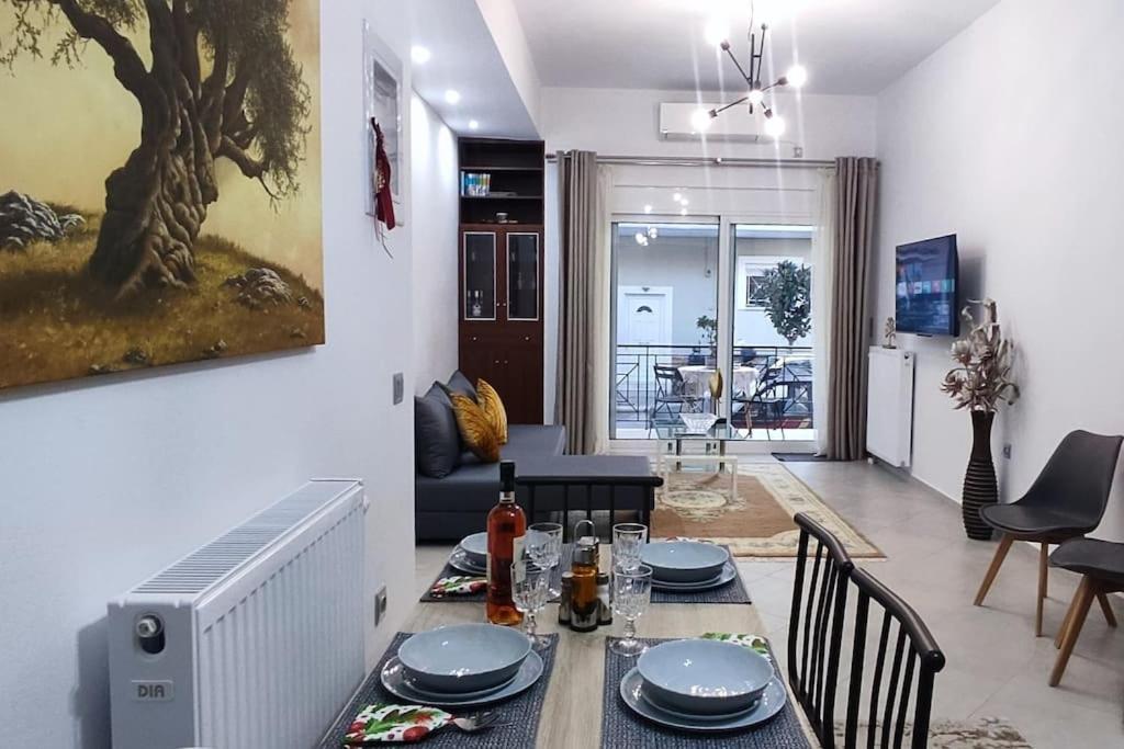 Modern Apartment In Itéa Kültér fotó